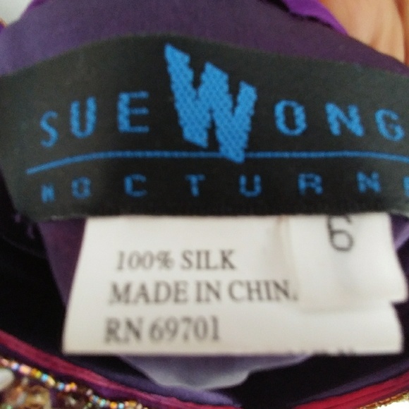 Dress - Picture 3 of 6